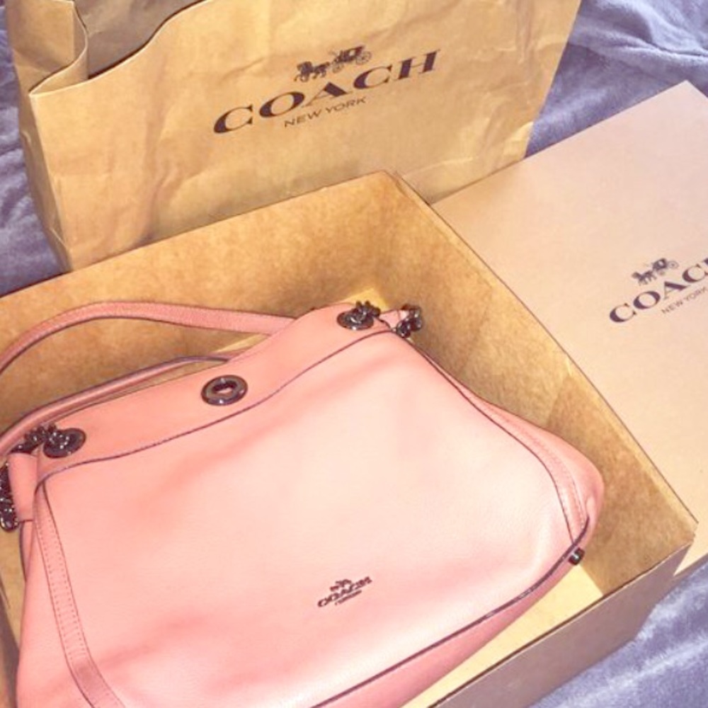 COACH melon spring shoulder bag with silver chain